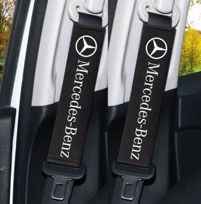 Mercedes-Benz Nackenstützkissen und Sicherheitsgurt-Schulterpolster